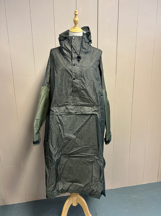 Green Herring bone Rain Pincho