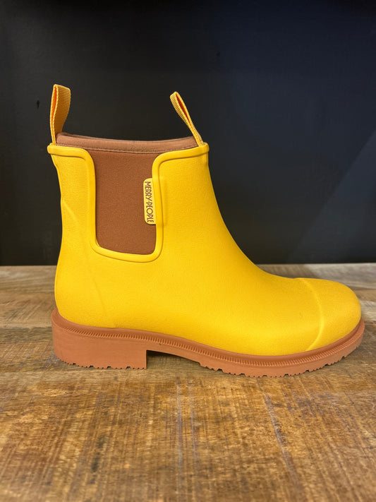 Merry People Bobbi boots - Sunflower Yellow