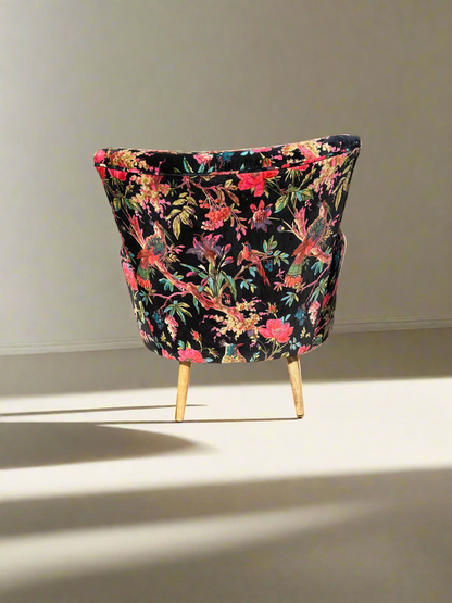 Black Paradise Velvet Armchair