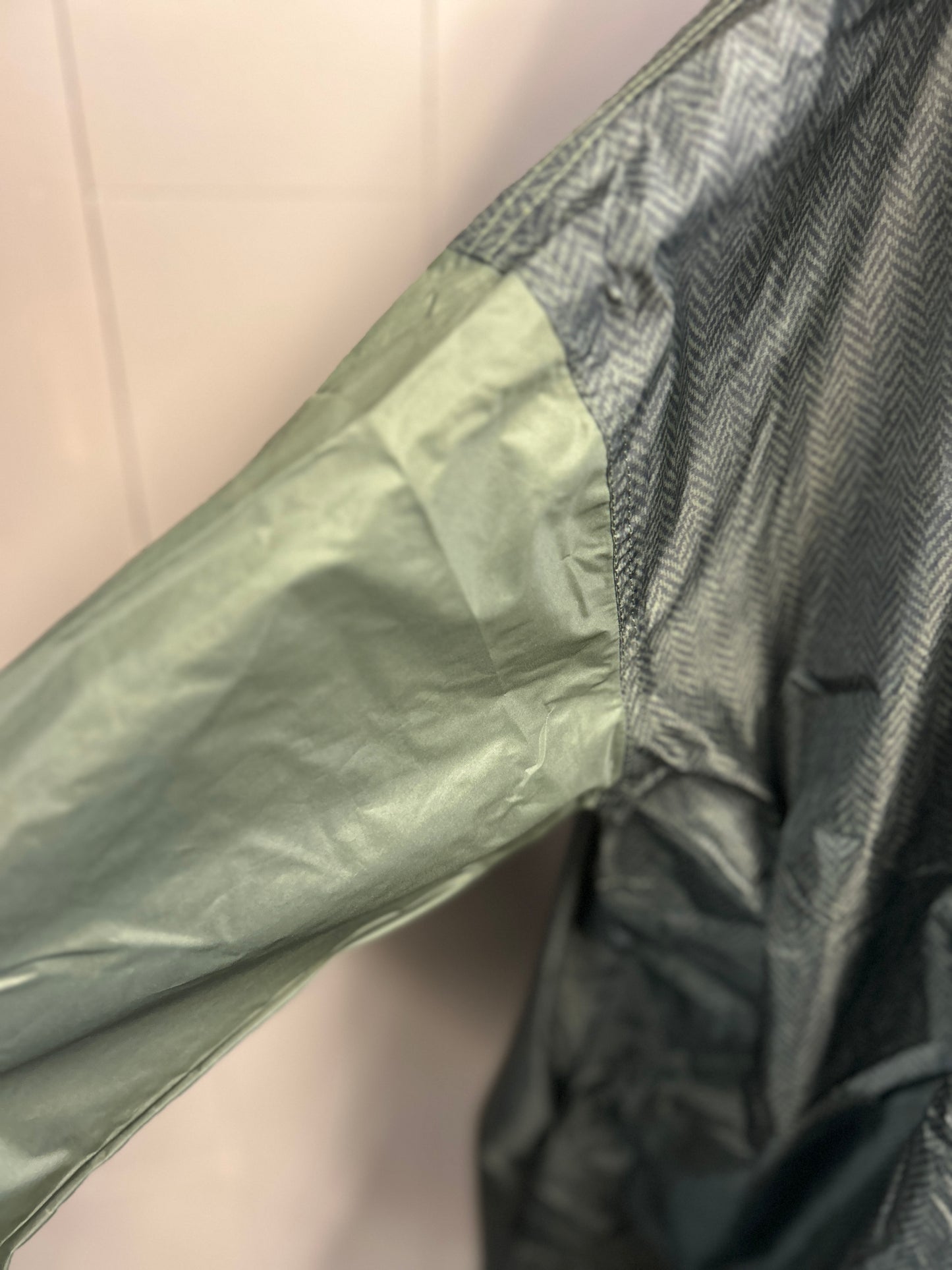 Green Herring bone Rain Pincho