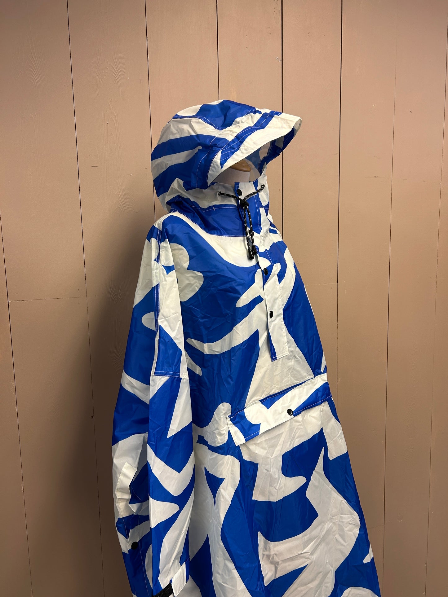 Timo Kuilder Blue Dance Rain Poncho
