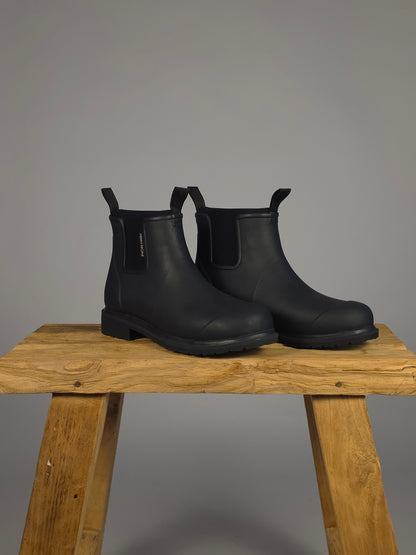 Merry People Bobbie Boots - Black & Black